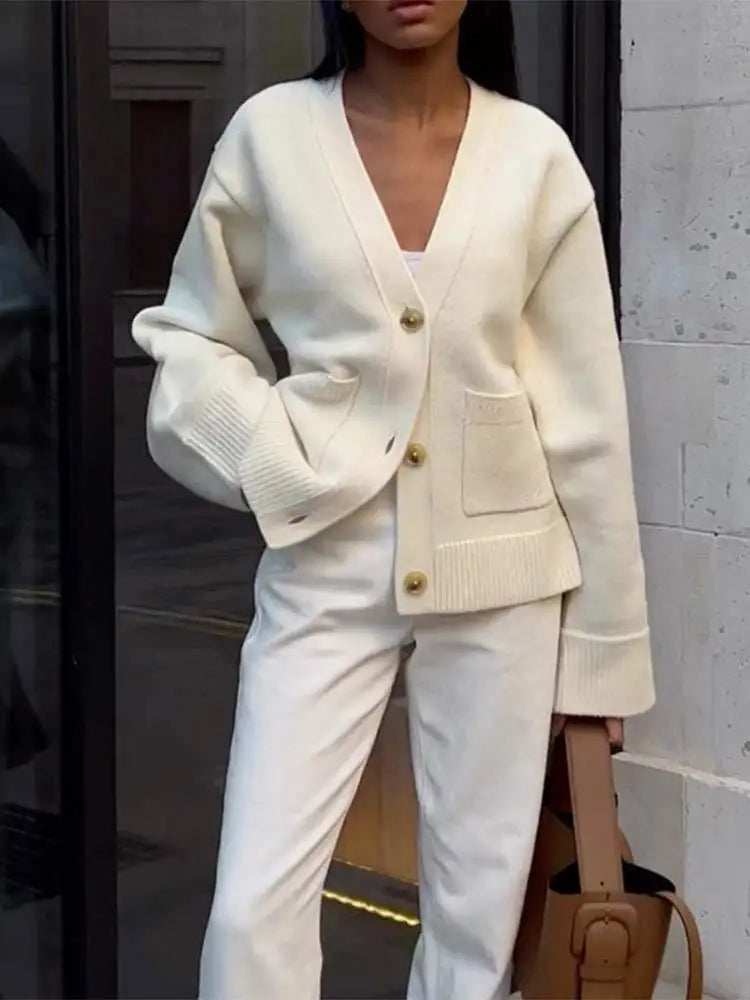 V-Neck Knit Cardigan Relaxed Fit for Women | Alvyna White