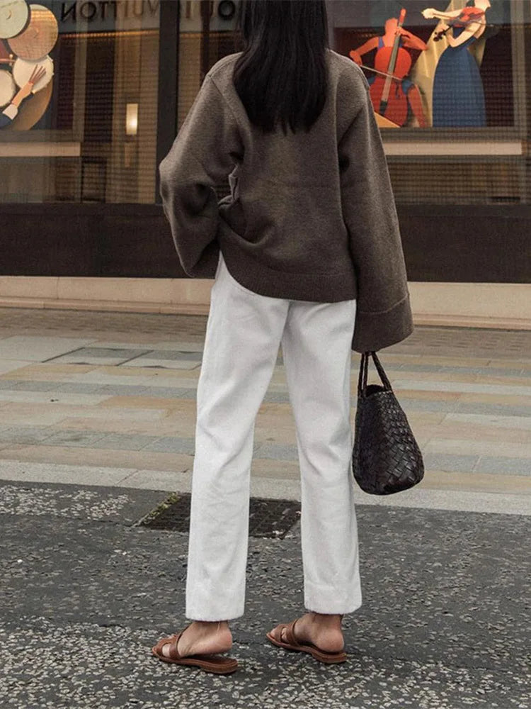 V-Neck Knit Cardigan Relaxed Fit for Women | Alvyna