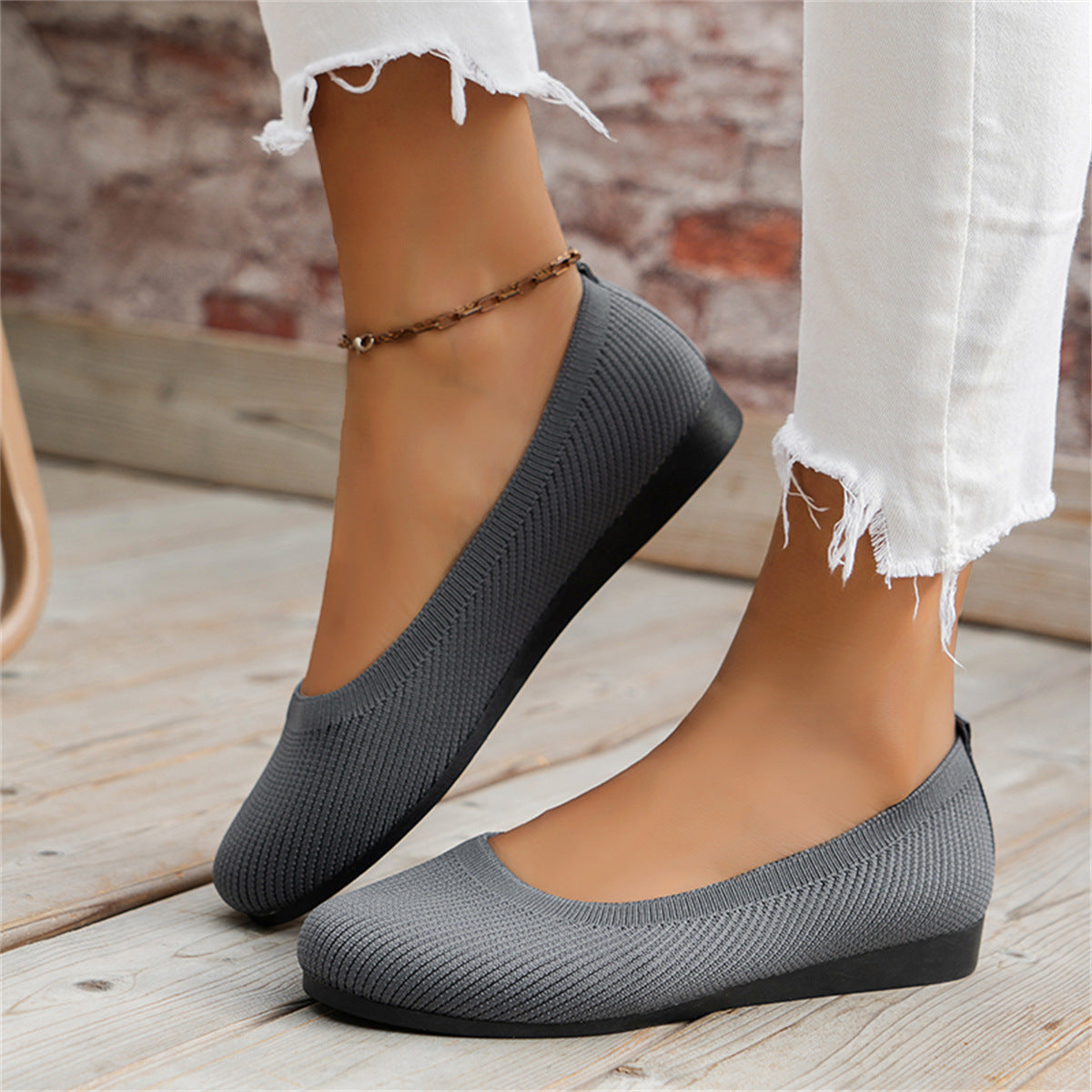 Slip-On Flats Comfortable Fit for Women | Avona Gray