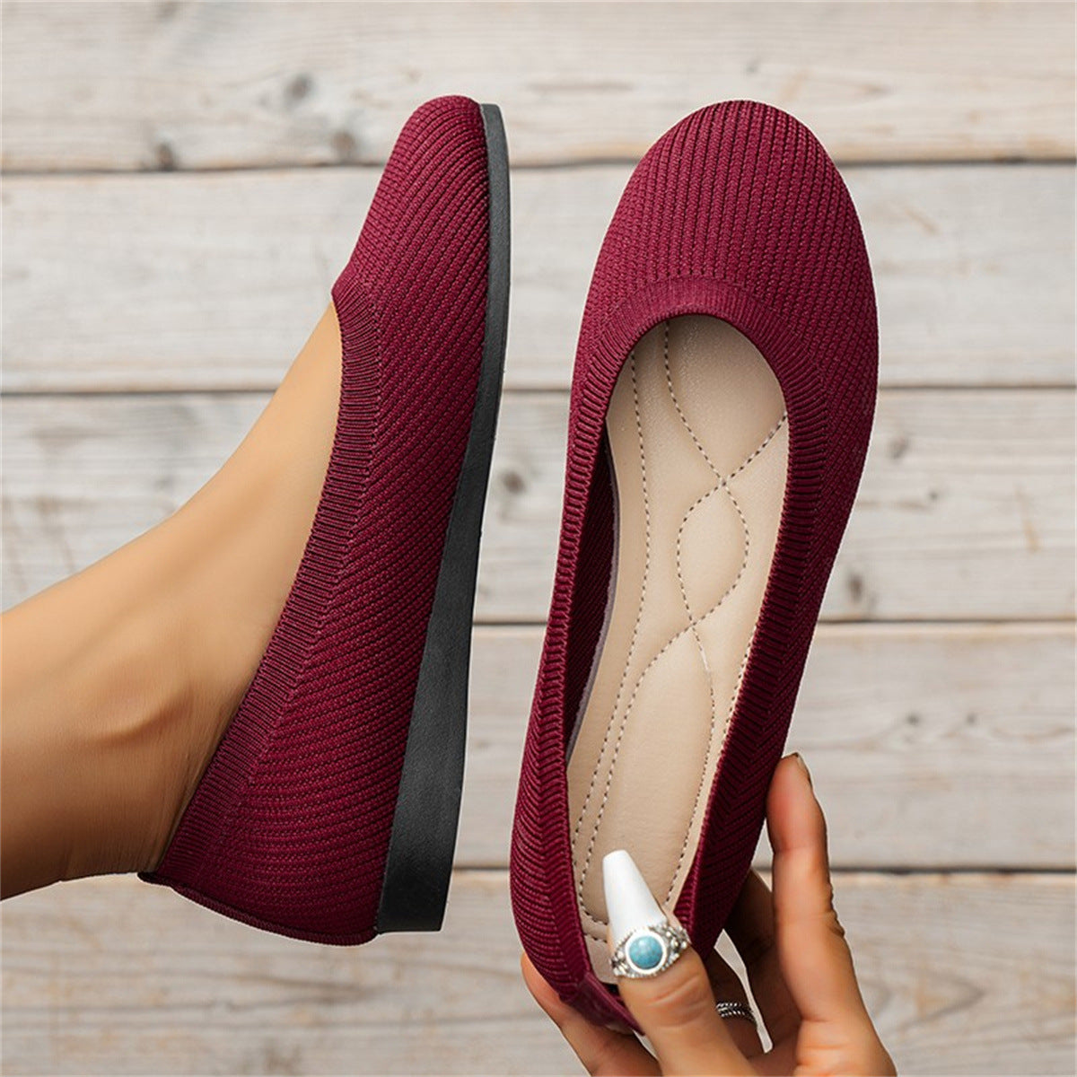 Slip-On Flats Comfortable Fit for Women | Avona Red
