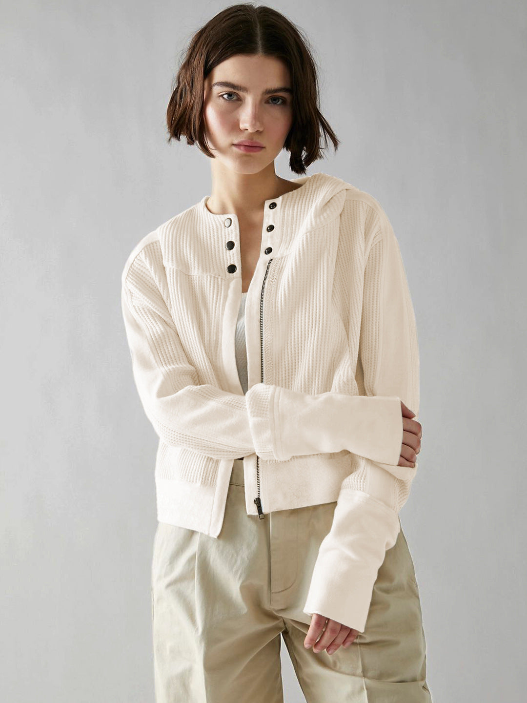 Cropped Hoodie Stylish Fit for Women | Brenno Cream