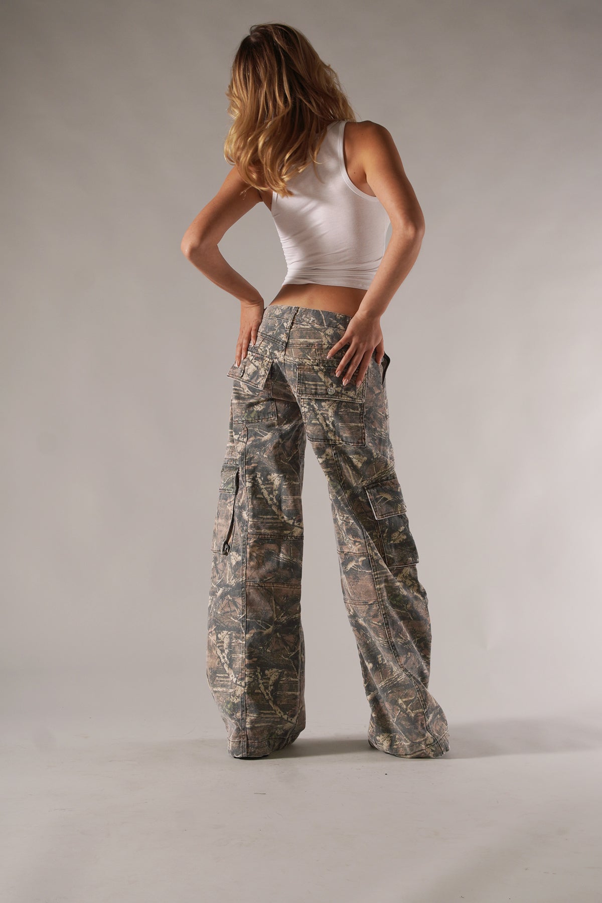 Camo Cargo Pants with Utility Pockets for Women | Teranova