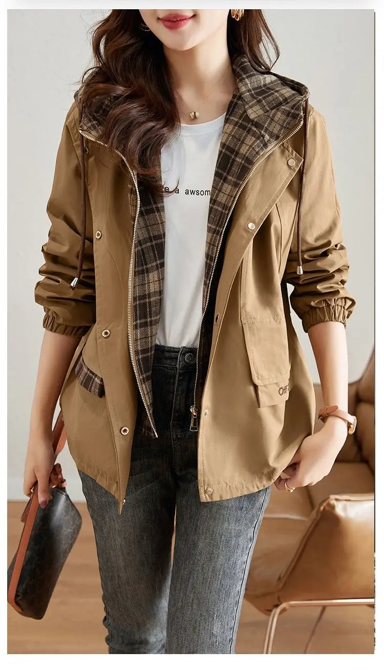 Casual Plaid-Lined Hooded Jacket for Women | Carmina