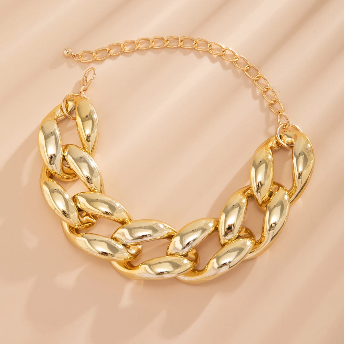 Chunky Chain Statement Necklace for Women | Amanda