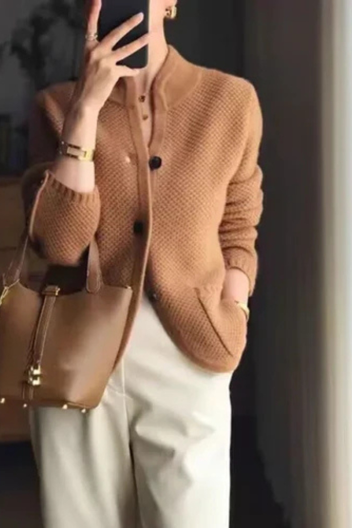 Short Turtleneck Knit Sweater Stylish Fit for Women | Elira Camel