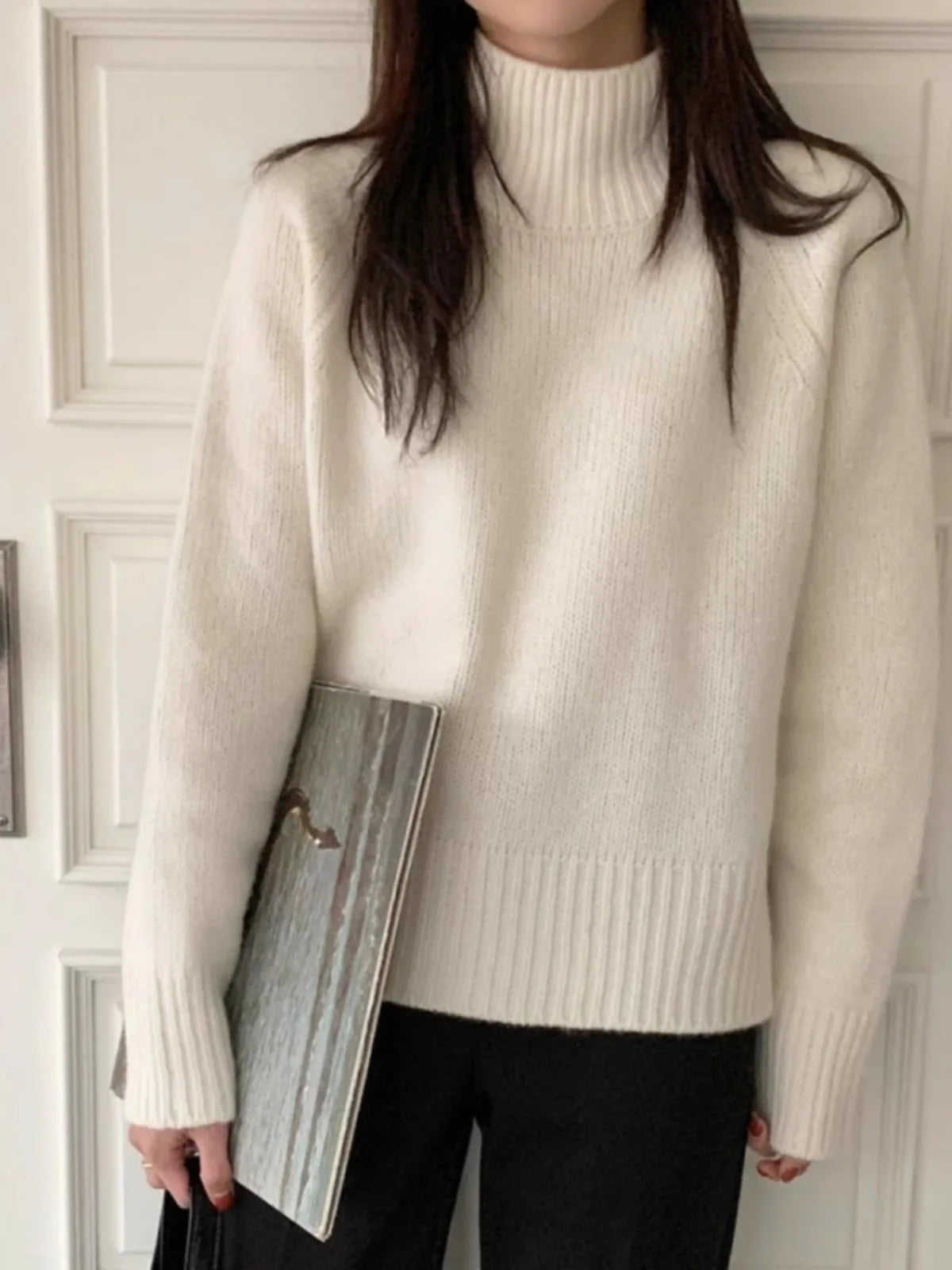 Cashmere Turtleneck Sweater Relaxed Fit for Women | Ella Beige