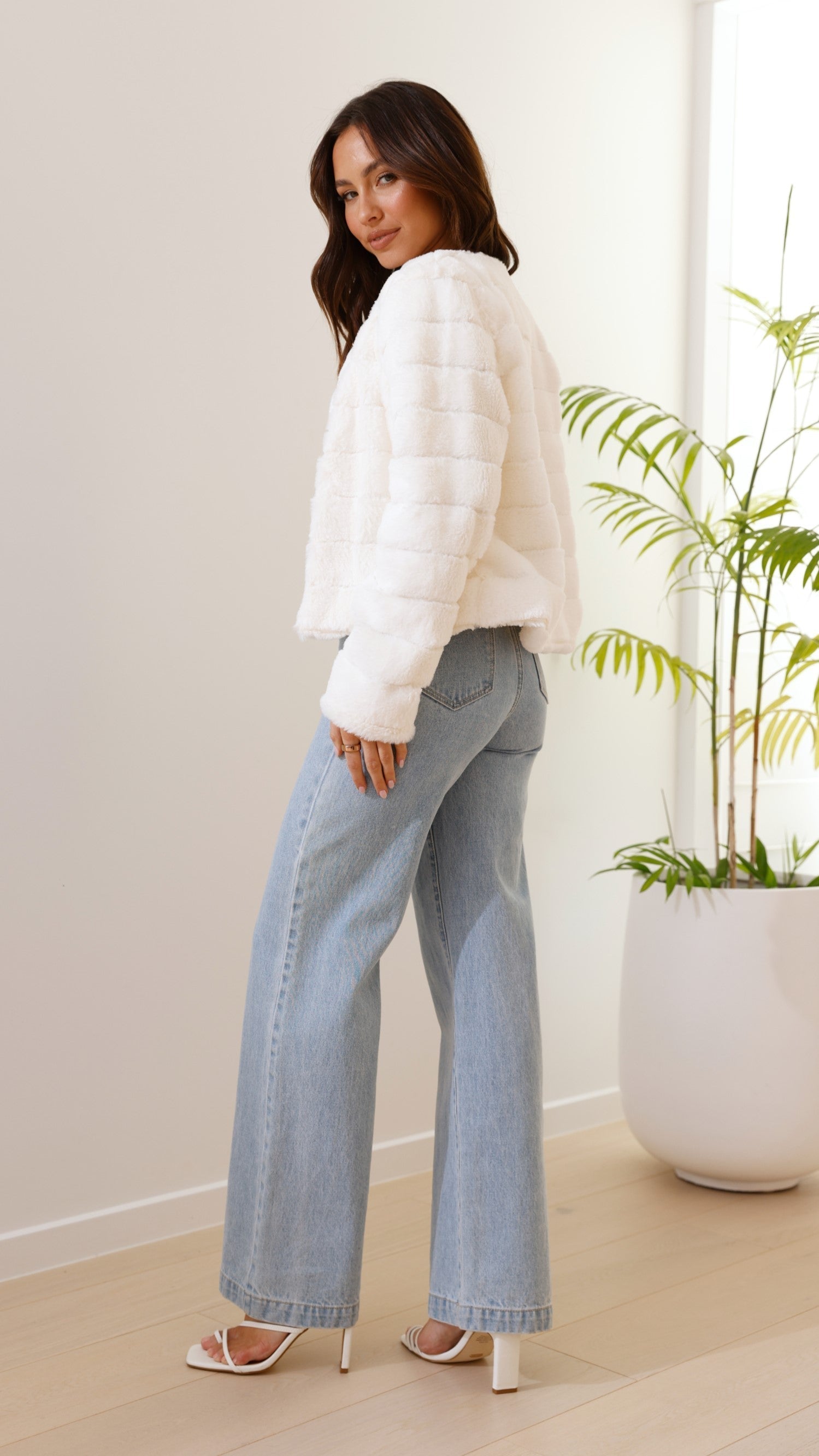 Cropped Soft Jacket Stylish Fit for Women | Lucia