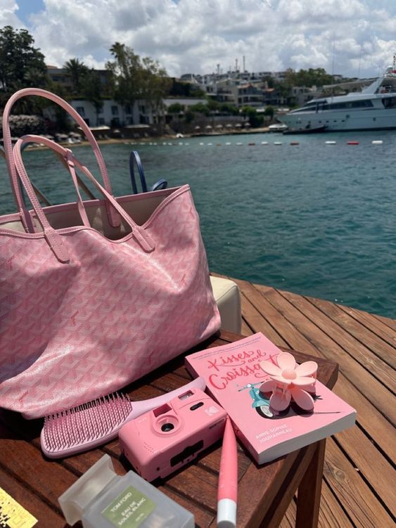 Spacious Bag for Women | Heidiana Pink One Size