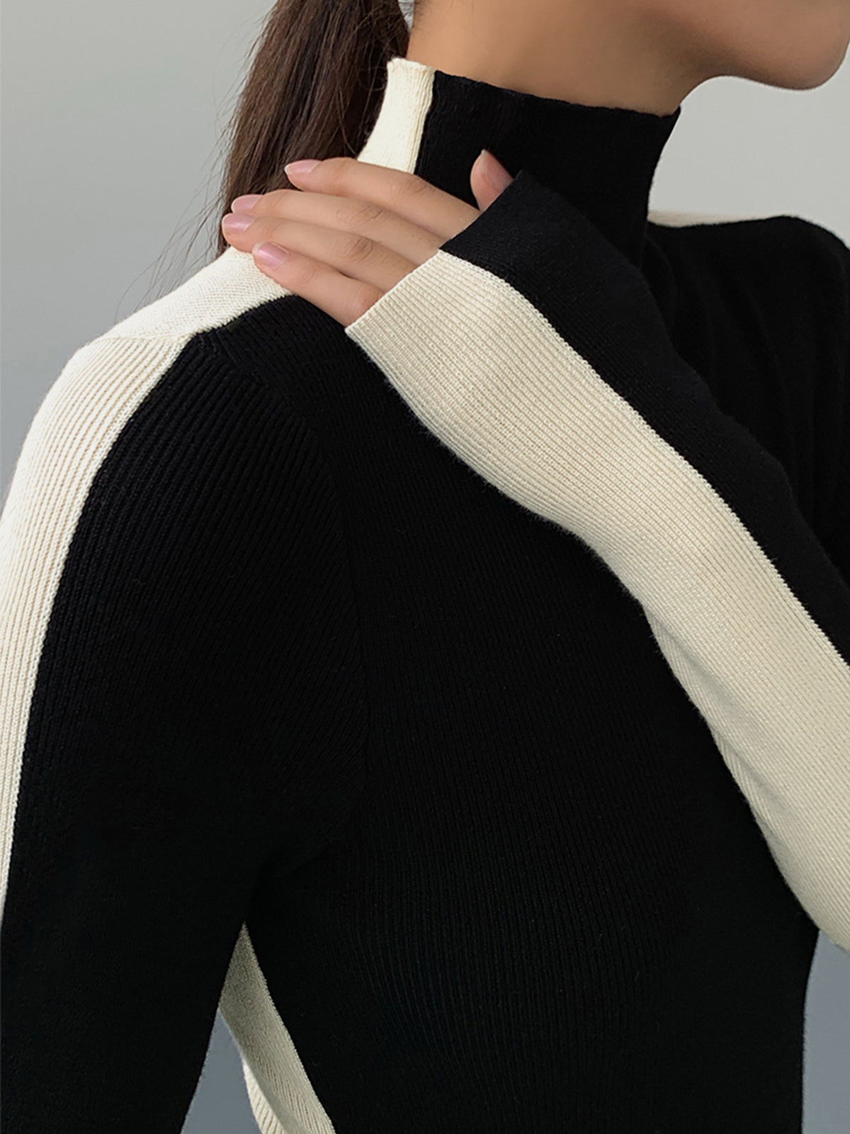 Long Sleeve Knit Top Casual Fit for Women | Zyra