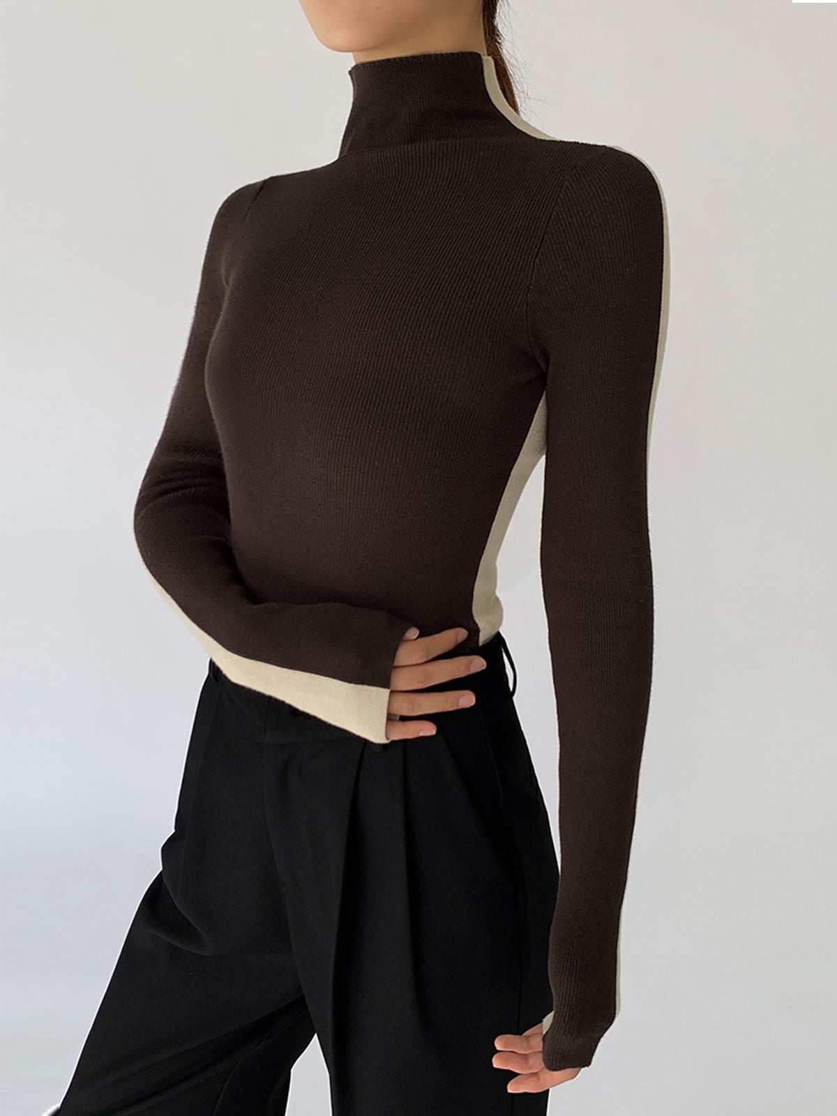 Long Sleeve Knit Top Casual Fit for Women | Zyra Dark Brown