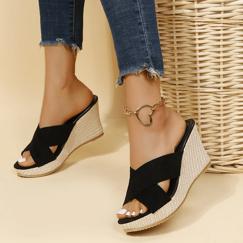 Comfortable Walking Sandals for Women | Kivra
