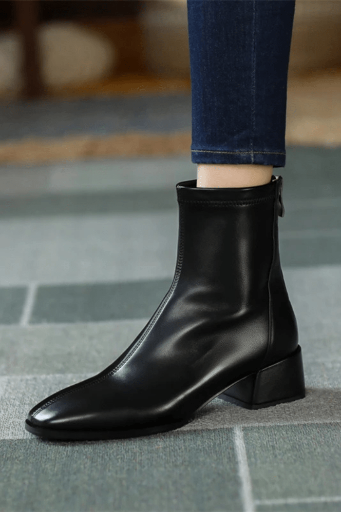 Leather Boots Stylish Design for Women | Selene