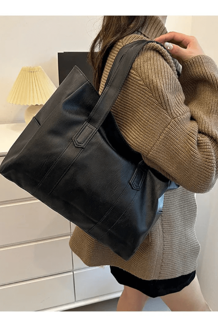 Vintage Style Shoulder Bag for Women | Celia