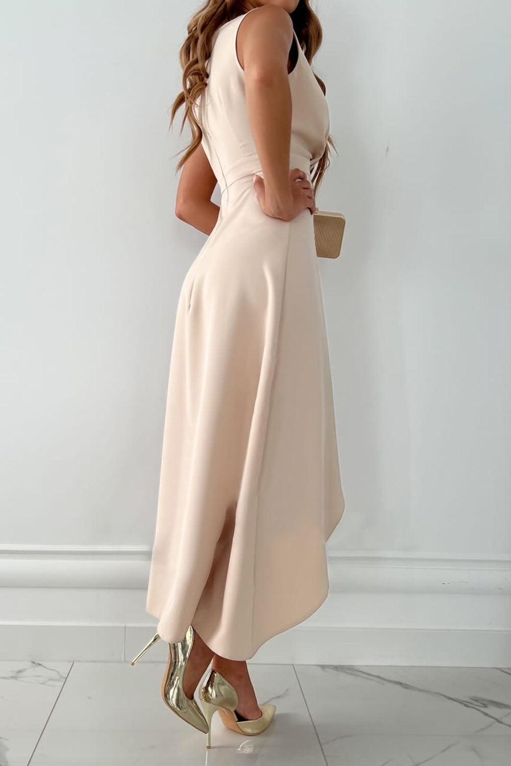 V-Neck Midi Dress Elegant Design for Women | Alexa