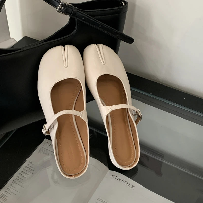 Flat Heel Mary Jane Shoes for Women | Lusera