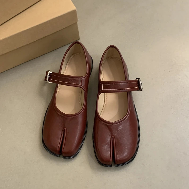 Flat Heel Mary Jane Shoes for Women | Lusera Red