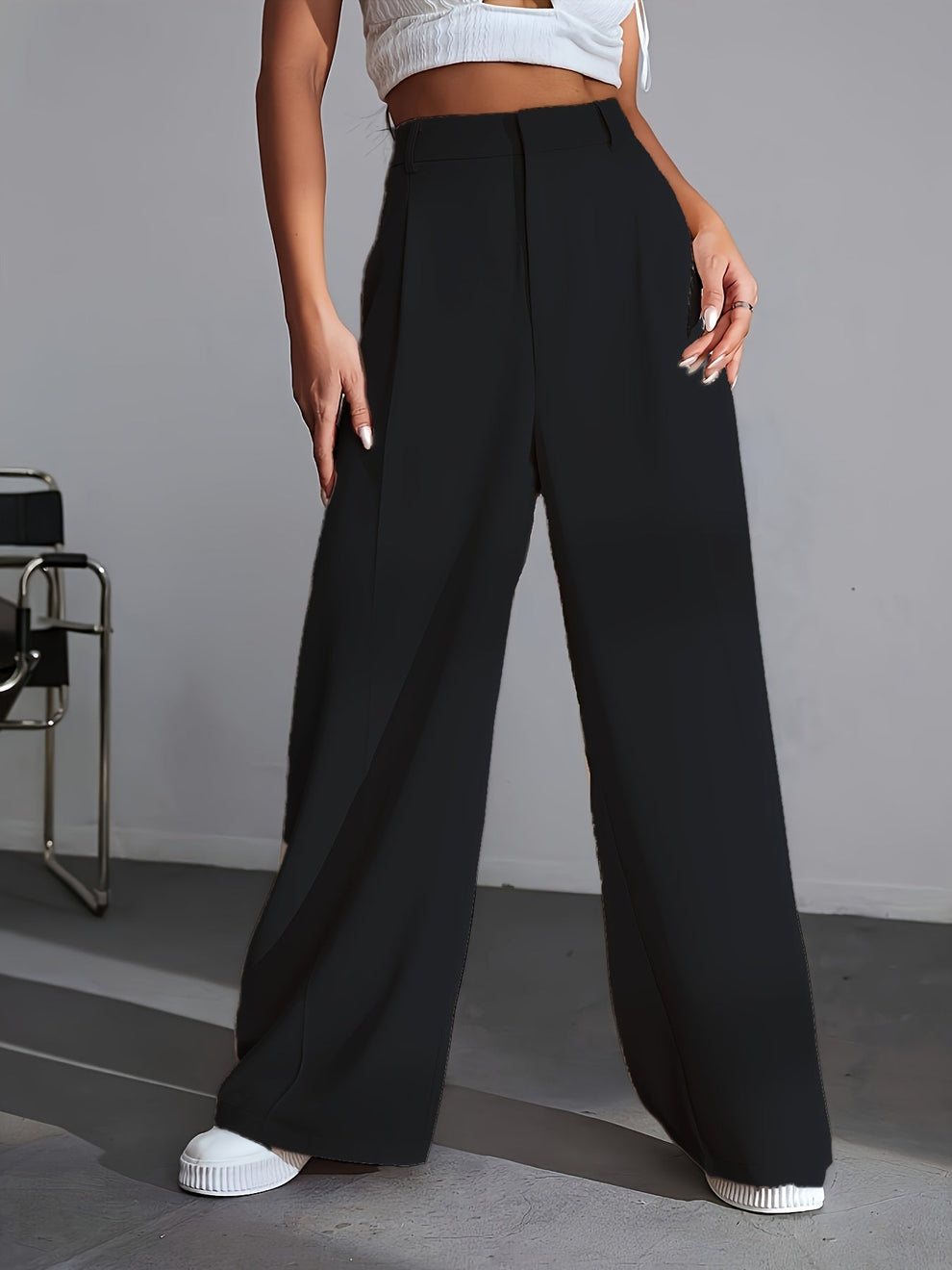 High-Waisted Pleated Wide-Leg Trousers for Women | Leilani Black