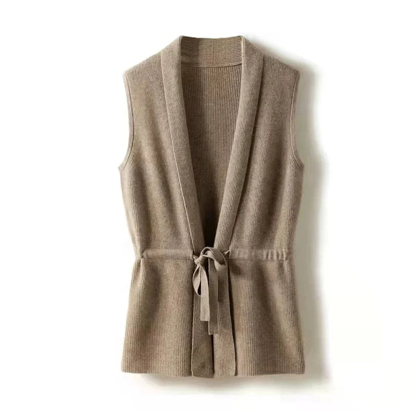 Cashmere Vest Luxurious Fit for Women | Kylin Camel