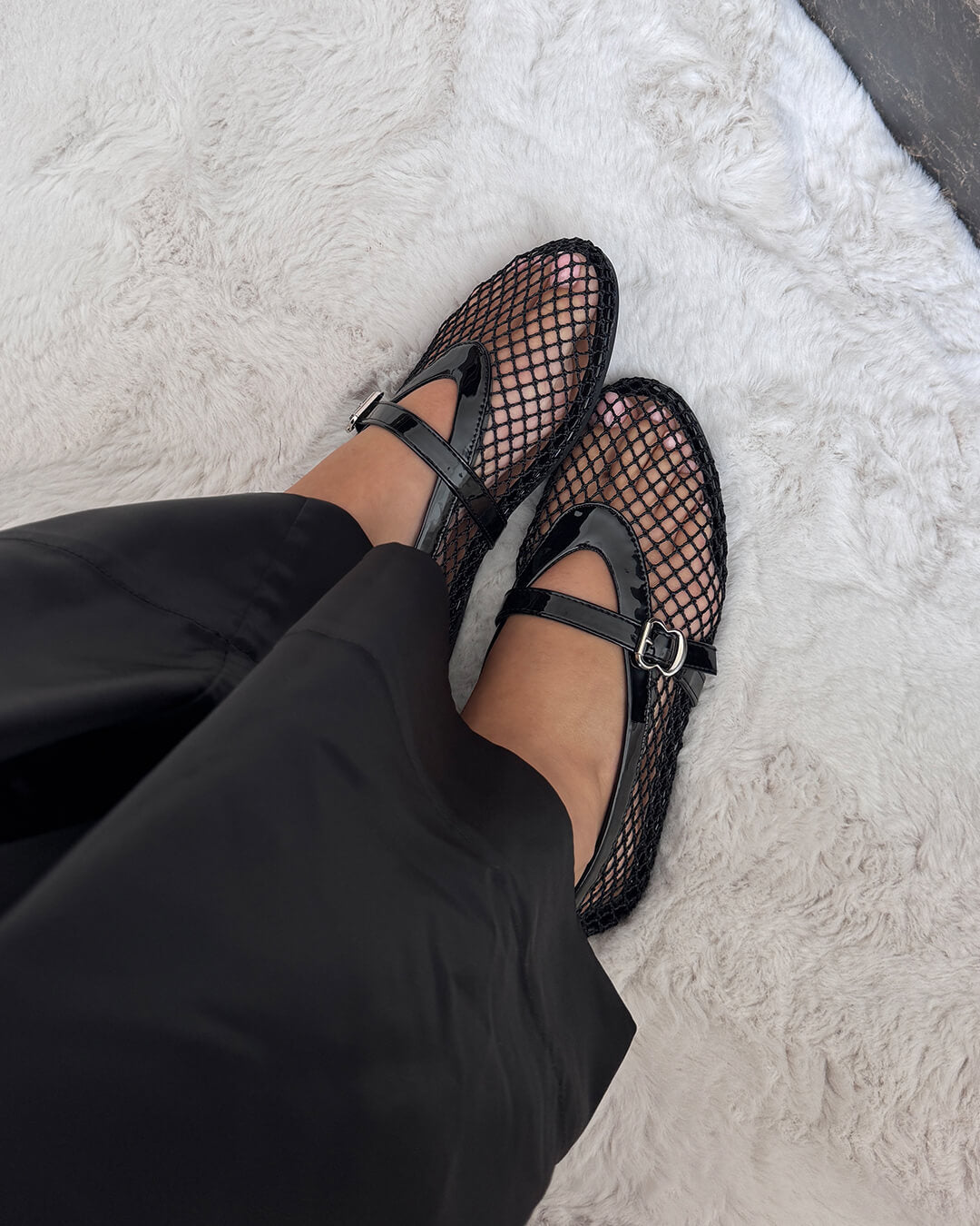 Mesh Ballet Flats For Women | Lirina Black