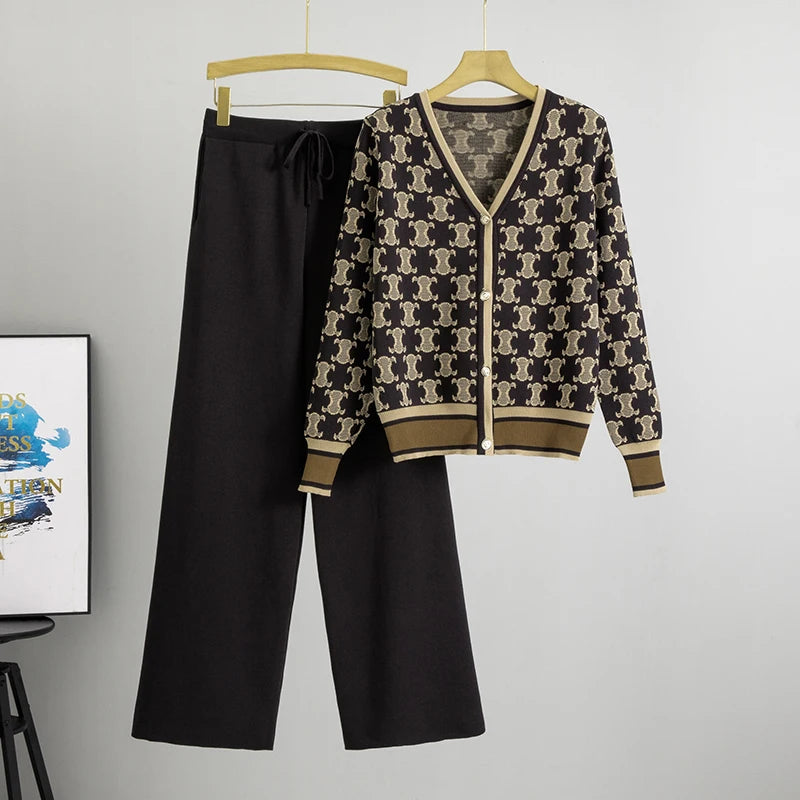 Nerine – Knit Lounge Two-Piece Set Black One Size