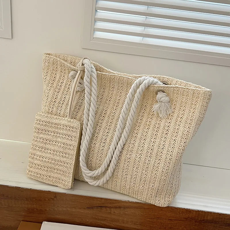 Spacious Straw Beach Bag For Women | Lirina