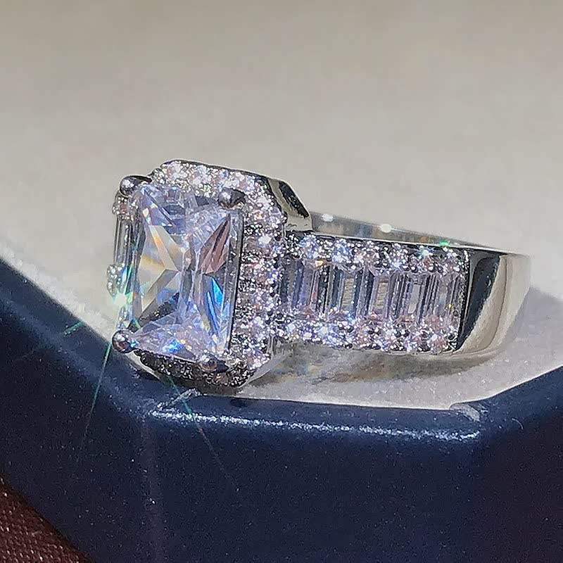 Square-Cut Cubic Zirconia Engagement Ring for Women | Verone